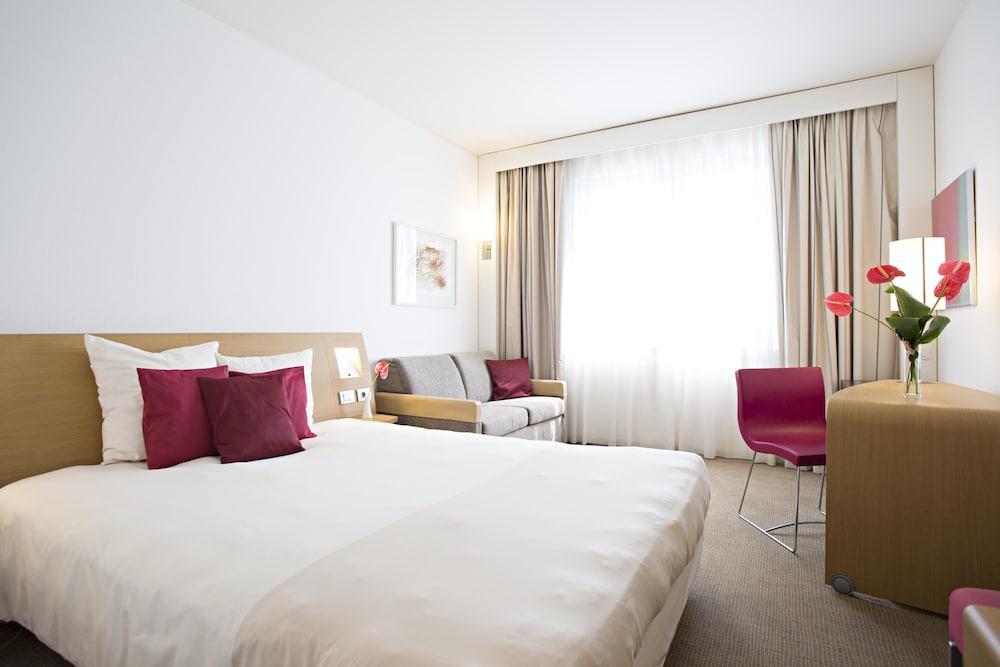 Novotel Salerno Est Arechi Exterior photo